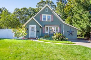 51 Vernon Street, Woburn, MA 01801