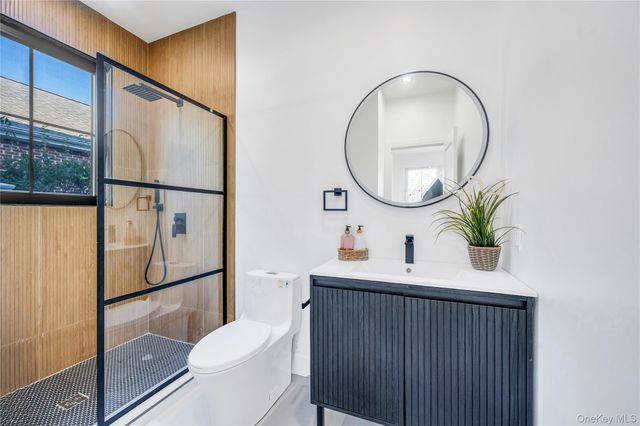 2497 Tonquin Street, East Meadow, NY 11554