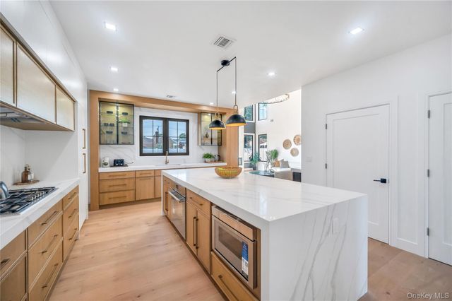 2497 Tonquin Street, East Meadow, NY 11554