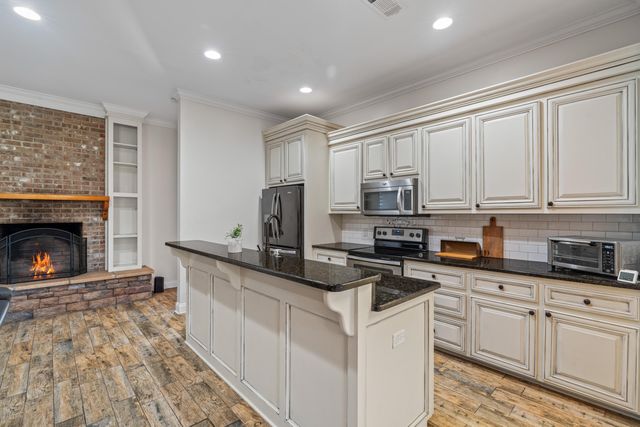 164 Foster, Sumrall, MS 39482