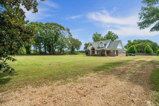 164 Foster, Sumrall, MS 39482