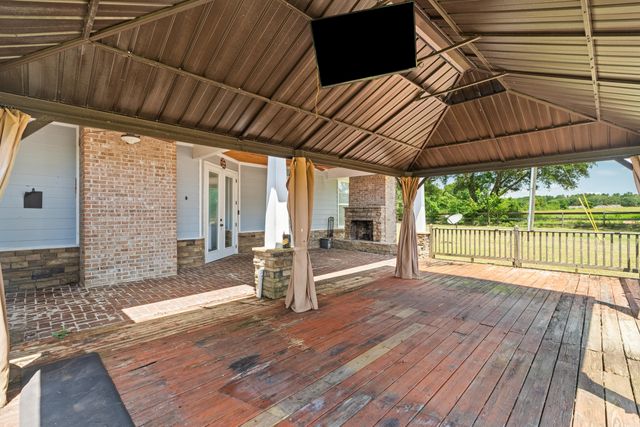 164 Foster, Sumrall, MS 39482