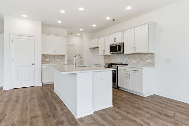 933 Brooklyn Crossing Road, Gallatin, TN 37066