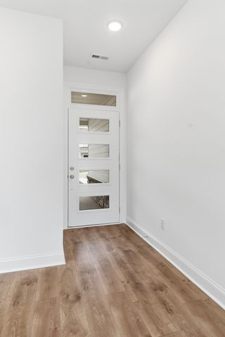 933 Brooklyn Crossing Road, Gallatin, TN 37066