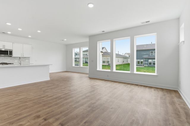 933 Brooklyn Crossing Road, Gallatin, TN 37066