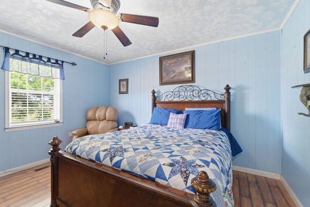 404 Logan Chapel Rd, Hillsboro, TN 37342