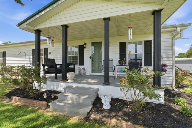 404 Logan Chapel Rd, Hillsboro, TN 37342