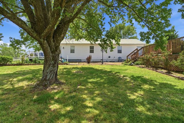 404 Logan Chapel Rd, Hillsboro, TN 37342