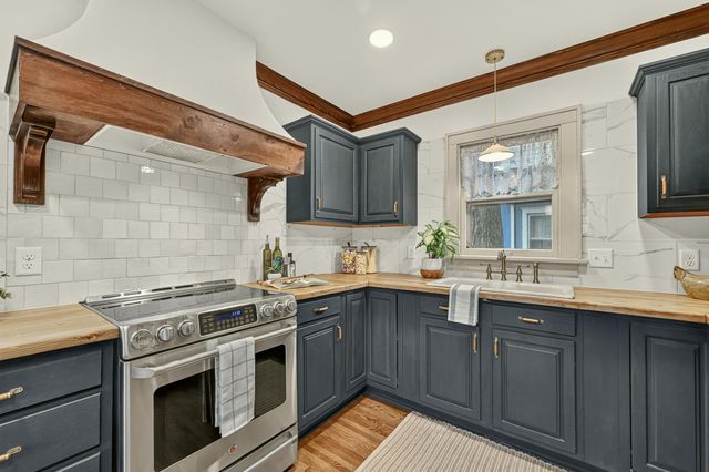 955 4th Avenue SE, Rochester, MN 55904
