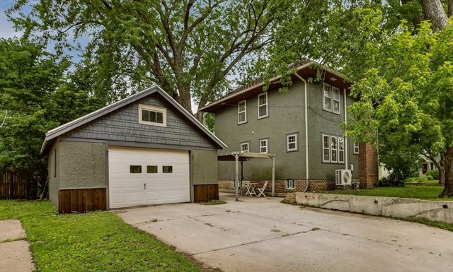 955 4th Avenue SE, Rochester, MN 55904