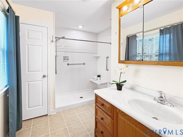 5513 Qualla Rd, Chesterfield, VA 23832