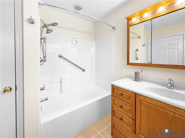 5513 Qualla Rd, Chesterfield, VA 23832