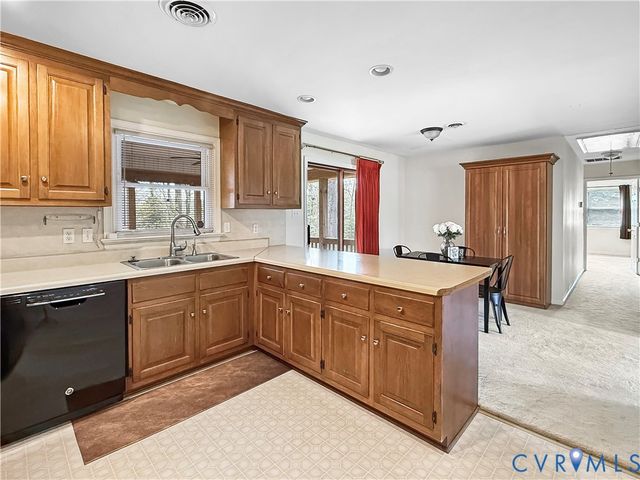 5513 Qualla Rd, Chesterfield, VA 23832