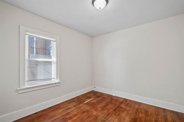 3001 Center Street, Des Moines, IA 50312