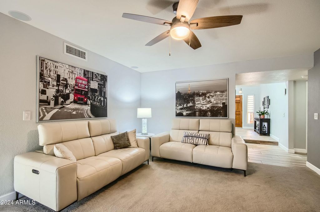Image 14 of property listing at 6444 E PARADISE Lane, Scottsdale, AZ 85254