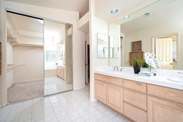 354 Benevente Drive, Oceanside, CA 92057