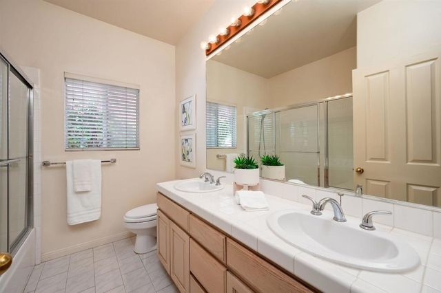 354 Benevente Drive, Oceanside, CA 92057