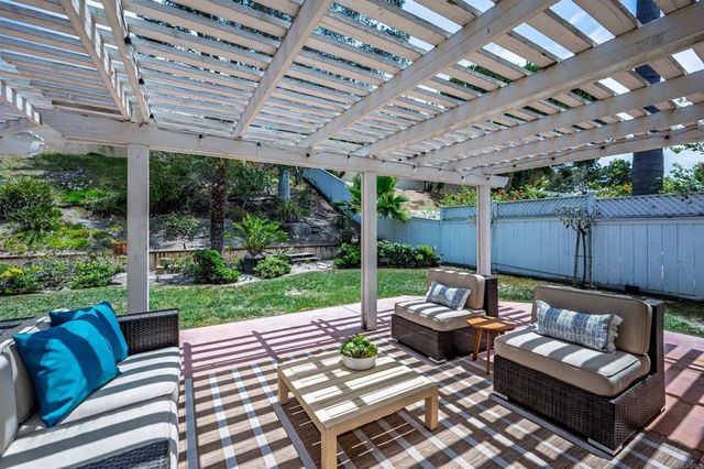 354 Benevente Drive, Oceanside, CA 92057
