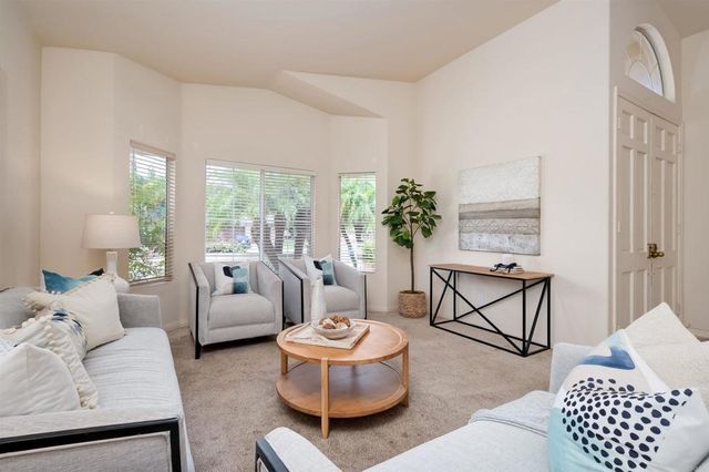 354 Benevente Drive, Oceanside, CA 92057
