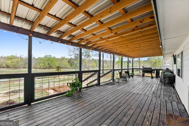 532 Henry Higgins Road, Jackson, GA 30233