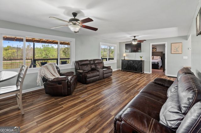 532 Henry Higgins Road, Jackson, GA 30233