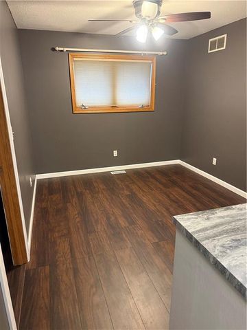 416 Heather Street, Burlington, KS 66839