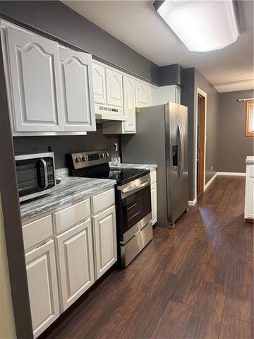416 Heather Street, Burlington, KS 66839