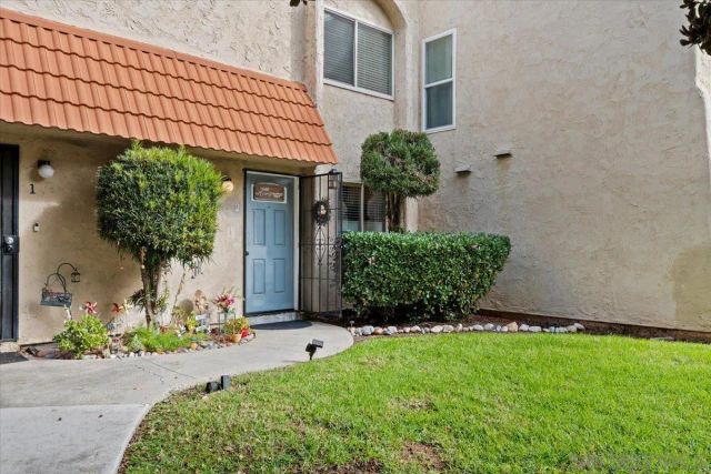 6821 Alvarado Road 2, San Diego, CA 92120