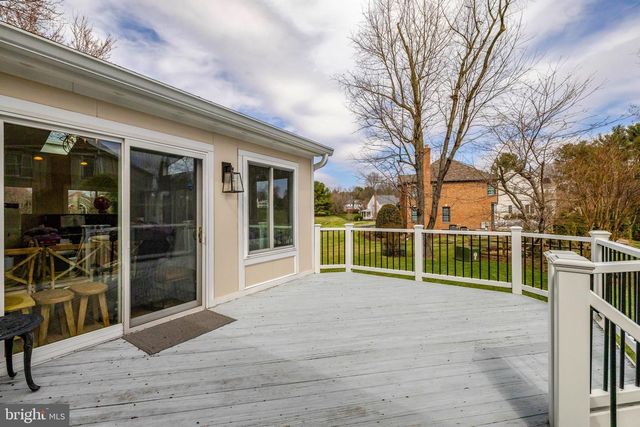 777 FOLLIN FARM LN, Great Falls, VA 22066