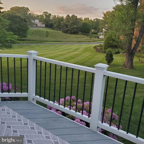 777 FOLLIN FARM LN, Great Falls, VA 22066