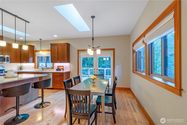 1 Rosebud Place, Bellingham, WA 98229