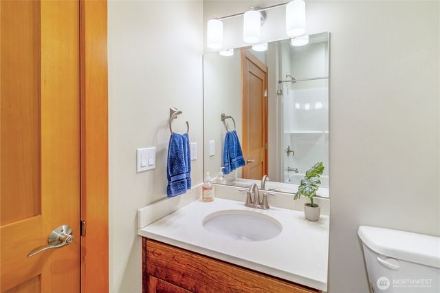 1 Rosebud Place, Bellingham, WA 98229
