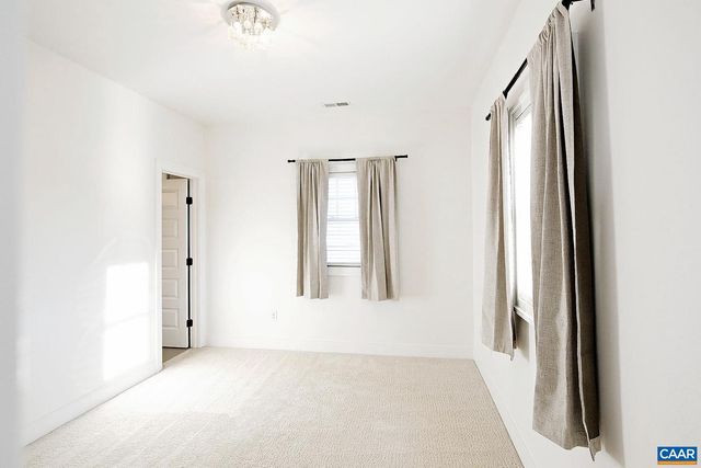 903 NASSAU ST, Charlottesville, VA 22902