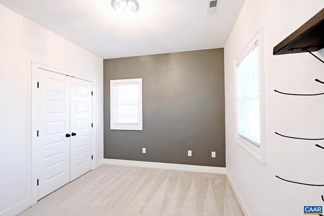 903 NASSAU ST, Charlottesville, VA 22902