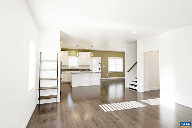 903 NASSAU ST, Charlottesville, VA 22902