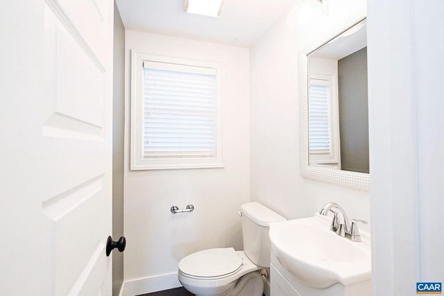 903 NASSAU ST, Charlottesville, VA 22902