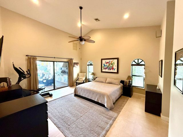 8472 NW 52nd Place, Coral Springs, FL 33067