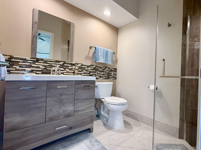 8472 NW 52nd Place, Coral Springs, FL 33067