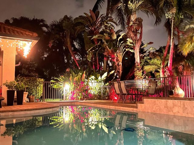 8472 NW 52nd Place, Coral Springs, FL 33067