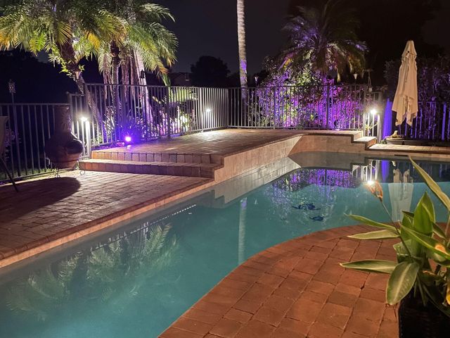 8472 NW 52nd Place, Coral Springs, FL 33067