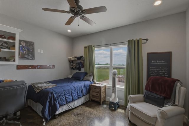 5805 S Fm 113, Millsap, TX 76066