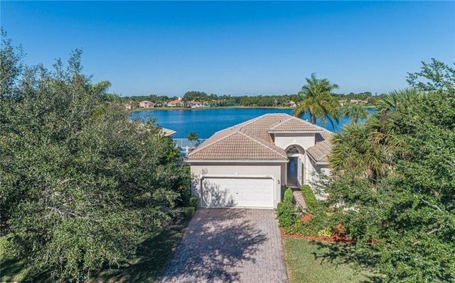 6112 Santa Margarito Drive, Fort Pierce, FL 34951