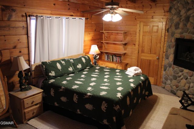 2232 E View Drive, Sevierville, TN 37876