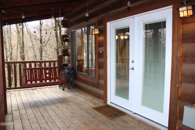 2232 E View Drive, Sevierville, TN 37876