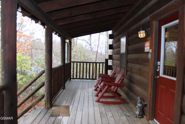 2232 E View Drive, Sevierville, TN 37876