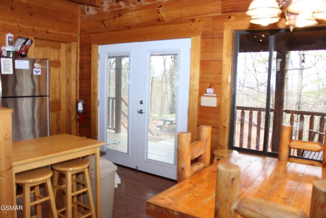 2232 E View Drive, Sevierville, TN 37876