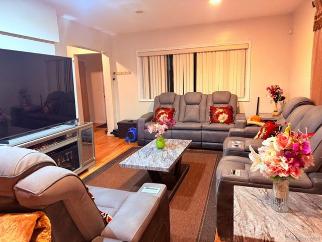 11219 176th Street, Jamaica, NY 11433