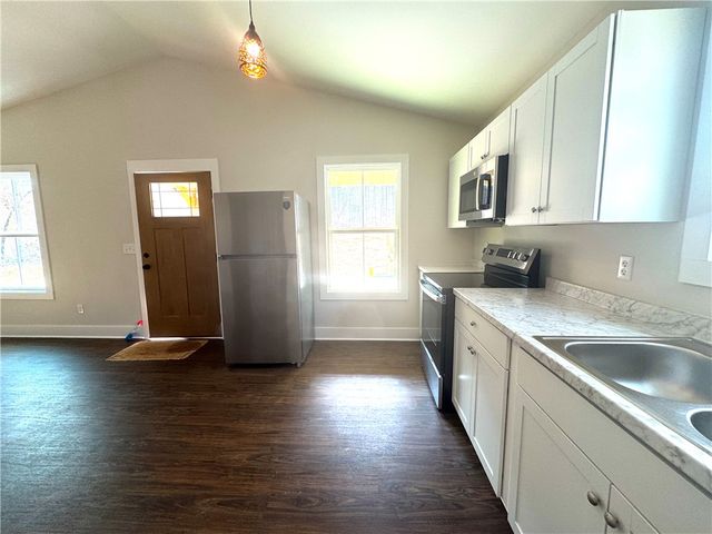 565 whippoorwill Lane, West Union, SC 29696