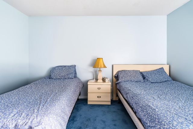 24 Golfs Edge D, West Palm Beach, FL 33417