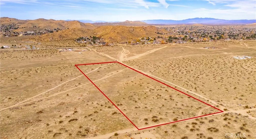 18200 E Avenue P, Palmdale, CA 93591